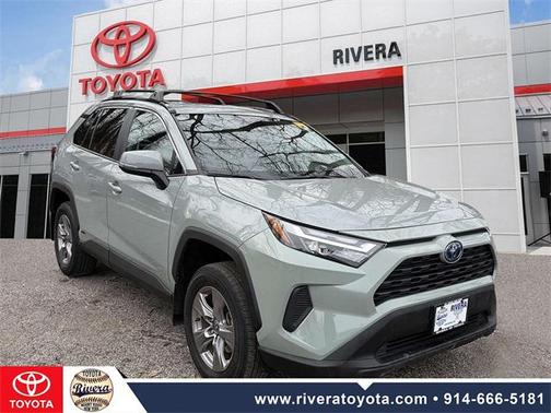 2023 Toyota RAV4 Hybrid XLE