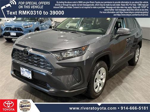 2022 Toyota RAV4 LE