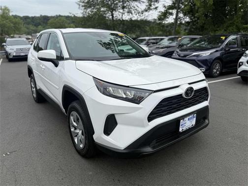 2022 Toyota RAV4 LE