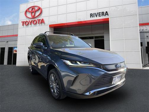 2022 Toyota Venza XLE