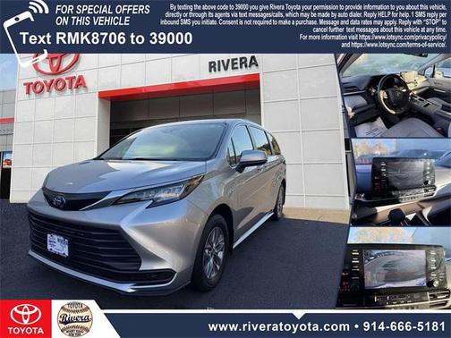 2023 Toyota Sienna LE