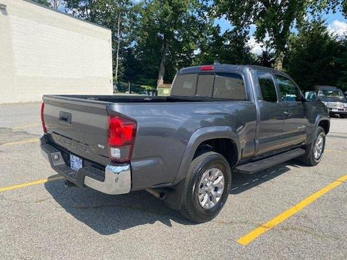 2018 Toyota Tacoma SR5