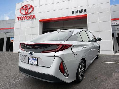 2021 Toyota Prius Prime LE
