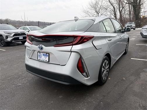 2021 Toyota Prius Prime LE