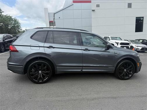 2020 Volkswagen Tiguan 2.0T SE R-Line Black 4MOTION