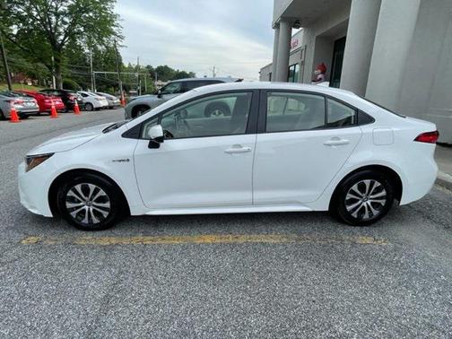 2021 Toyota Corolla Hybrid LE