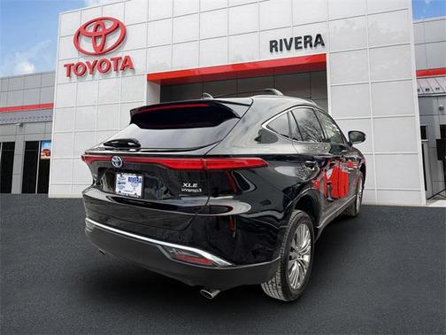 2022 Toyota Venza XLE