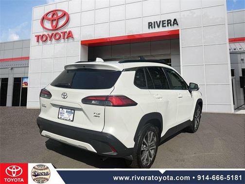 2023 Toyota Corolla Cross XLE