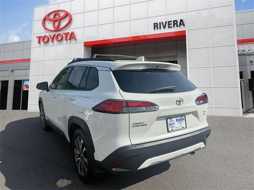 2023 Toyota Corolla Cross XLE