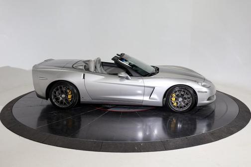 2006 Chevrolet Corvette Base