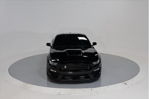 2019 Ford Shelby GT350 Base