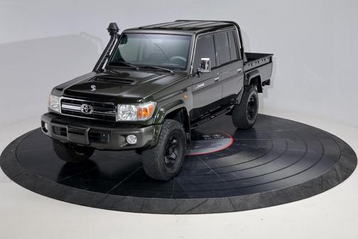 Green 1994 Toyota Land Cruiser Base