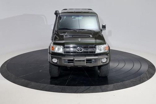 Green 1994 Toyota Land Cruiser Base