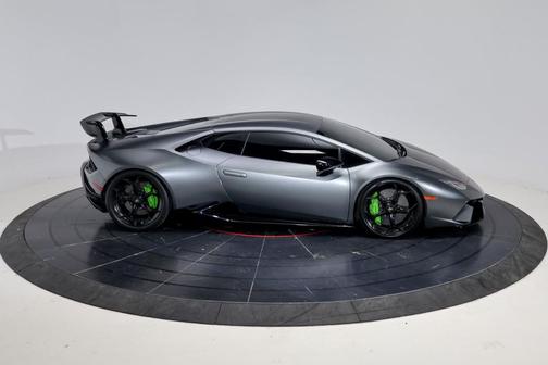 2018 Lamborghini Huracan Performante