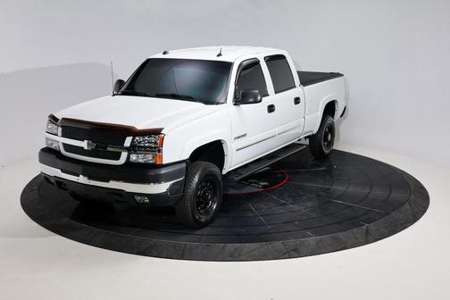 2004 Chevrolet Silverado 2500 LT H/D Crew Cab
