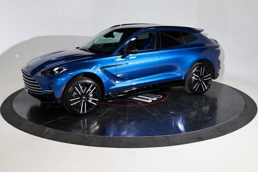 2023 Aston Martin DBX 707
