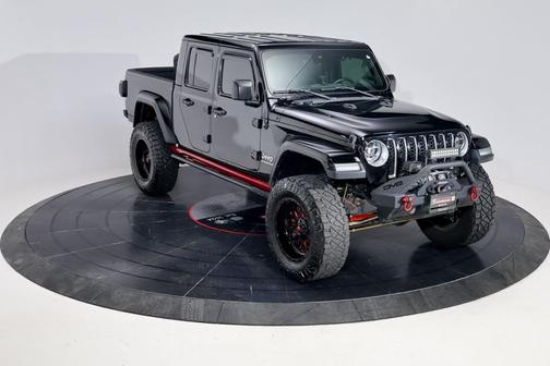 Black Clearcoat 2020 Jeep Gladiator Overland