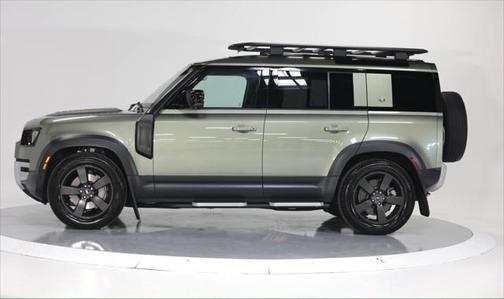 2020 Land Rover Defender 110 SE