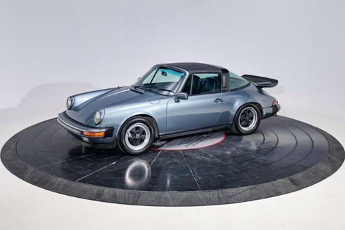 1984 Porsche 911 Cabriolet
