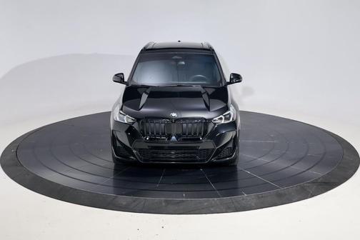 Black Sapphire Metallic 2025 BMW X1 xDrive28i