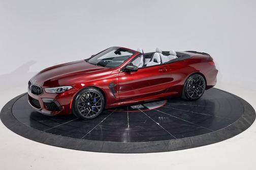 Aventurin Red Metallic 2022 BMW M8 Competition