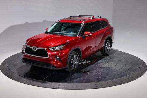 2020 Toyota Highlander XLE
