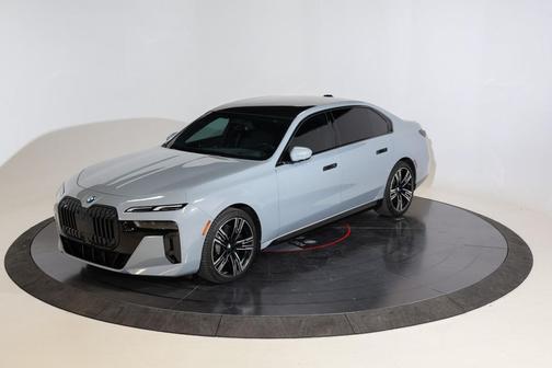 2023 BMW 760 i xDrive