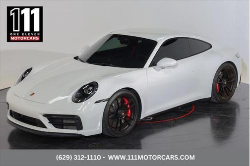 2022 Porsche 911 Carrera 4 GTS