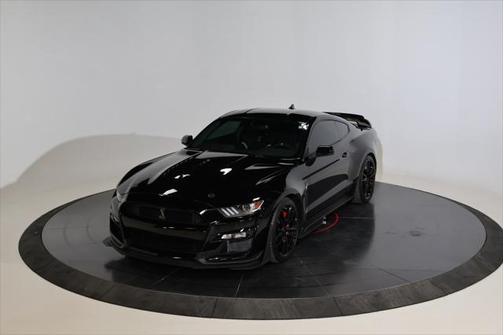 2022 Ford Shelby GT500 Base