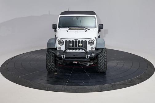 Bright White Clearcoat 2014 Jeep Wrangler Unlimited Sport