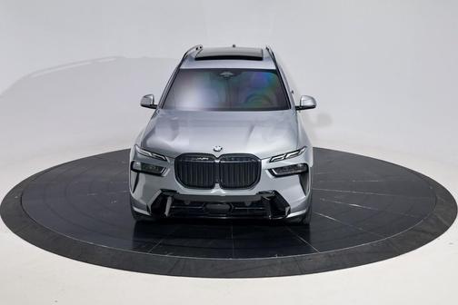 Skyscraper Grey Metallic 2023 BMW X7 xDrive40i