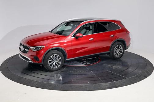MANUFAKTUR Patagonia Red Metallic 2024 Mercedes-Benz GLC 300 Base