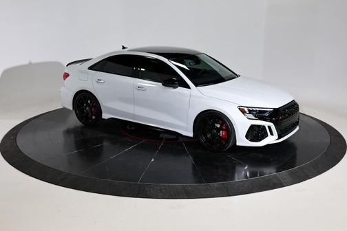 2024 Audi RS 3 TFSI quattro S tronic