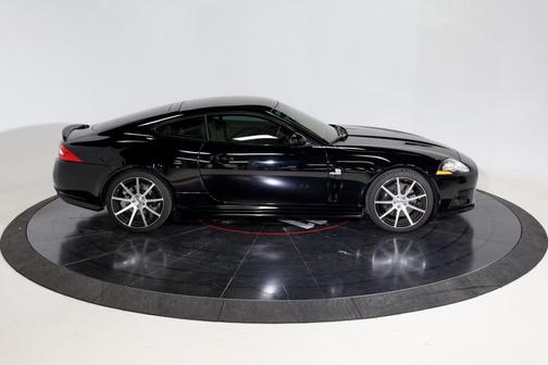 2008 Jaguar XKR Base