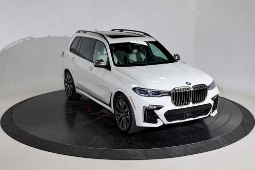 2020 BMW X7 M50i