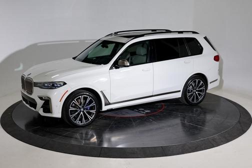 2020 BMW X7 M50i