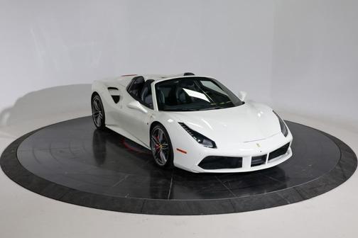 2019 Ferrari 488 Spider Base