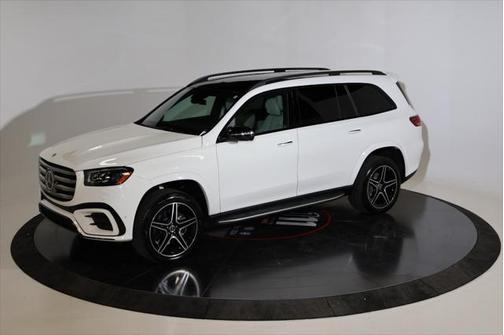 2025 Mercedes-Benz GLS 450 4MATIC