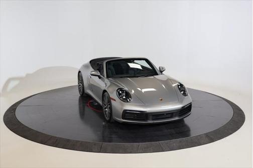 2022 Porsche 911 Carrera