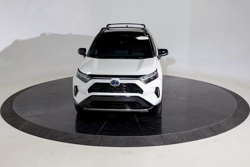 2023 Toyota RAV4 Hybrid SE