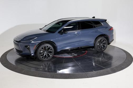 2025 Toyota Crown Signia Limited