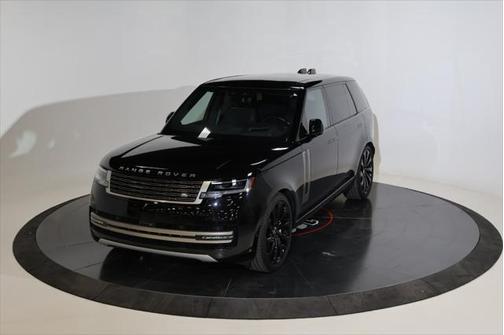 2023 Land Rover Range Rover P530 SE