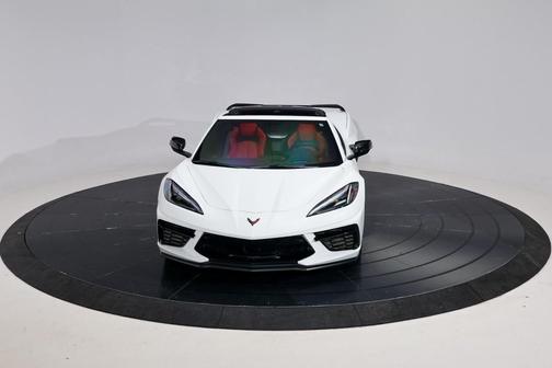 Arctic White 2022 Chevrolet Corvette Stingray w/3LT