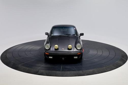 1982 Porsche 911 SC (Euro-Spec)