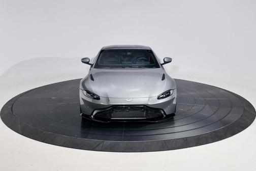 Hammerhead Silver 2020 Aston Martin Vantage