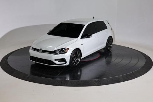 2019 Volkswagen Golf R 2.0T DSG