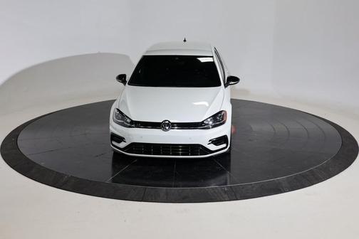 2019 Volkswagen Golf R 2.0T DSG