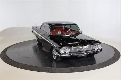 1961 Chevrolet Impala Base