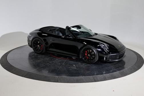 2020 Porsche 911 Carrera 4S Cabriolet