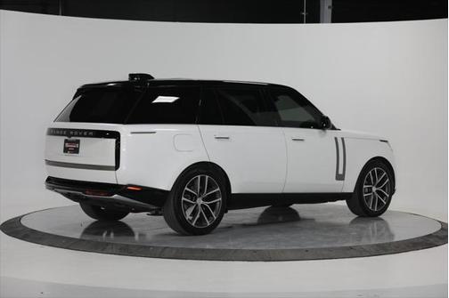 2024 Land Rover Range Rover P400 SE